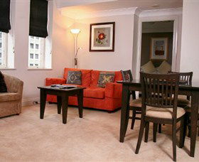 Manor Apartment Hotel - Accommodation NSW 2