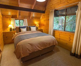 Mt Glorious Getaway Cottages And Conference Centre - Accommodation NSW 3