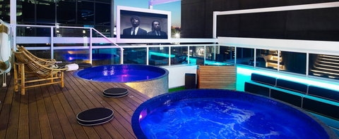 Limes Hotel Brisbane - Accommodation NSW 5