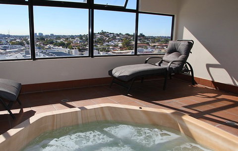 Central Brunswick Apartment Hotel - Accommodation NSW 1