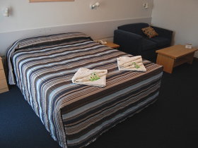 BEST WESTERN Bass And Flinders Motor Inn - Accommodation NSW 0