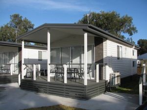 Lakeview Tourist Park - Accommodation NSW 0