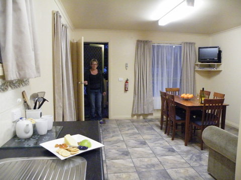 Hamilton Caravan Park - Accommodation NSW 3