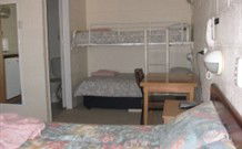 Golden Peak Budget Motel - Accommodation NSW 0