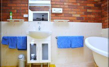 Peter Allen Motor Inn - Tenterfield - Accommodation NSW 3