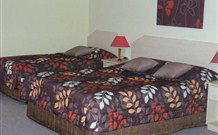 Tuckerbox Motor Inn - South Gundagai - Accommodation NSW 2