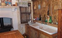 Aberfeldie Cottage B And B - Accommodation NSW 2