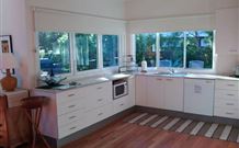 Beached At Currarong - Accommodation NSW 2