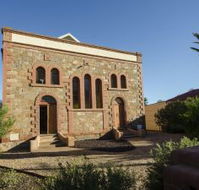 Broken Hill Outback Church Stay - Accommodation NSW