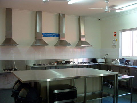 Margaret River Backpackers YHA - Accommodation NSW 4
