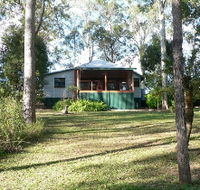 Bushland Cottages and Lodge Yungaburra - Accommodation NSW