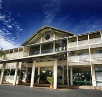 Club Croc Hotel Airlie Beach - Accommodation NSW