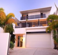Alex Beach House - Accommodation NSW