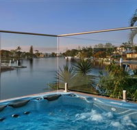 Sanctuary on Water Elite Holiday Home - Accommodation NSW