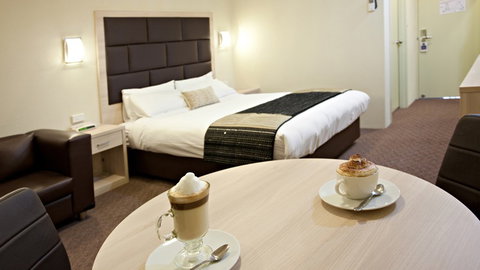 Best Western Plus Garden City Hotel - Accommodation NSW 1