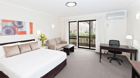 BEST WESTERN Tall Trees Canberra - Accommodation NSW 4