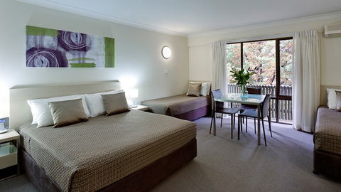BEST WESTERN Tall Trees Canberra - Accommodation NSW 7