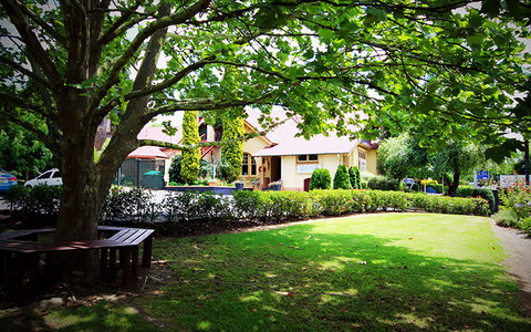 Cotswold Gardens Armidale - Accommodation NSW 6