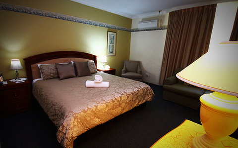 Cotswold Gardens Armidale - Accommodation NSW 9