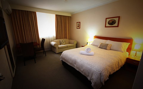 Cotswold Gardens Armidale - Accommodation NSW 10