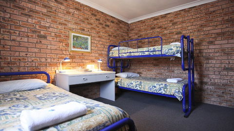Best Western Blue Diamond Motor Inn - Accommodation NSW 2