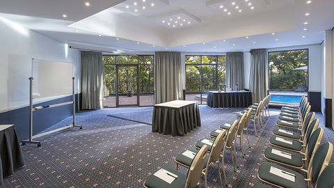 BEST WESTERN PLUS Apollo International Hotel - Accommodation NSW 14