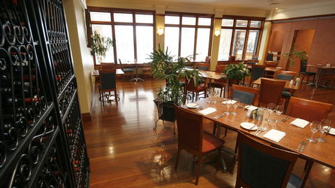 BEST WESTERN PLUS All Settlers Motor Inn - Accommodation NSW 15