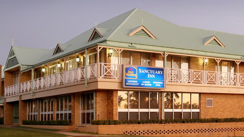 Best Western Sanctuary Inn - Accommodation NSW 19