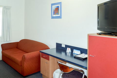 BEST WESTERN Boulevard Lodge - Accommodation NSW 7