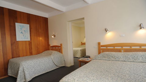 BEST WESTERN Banjo Paterson Motor Inn - Accommodation NSW 0