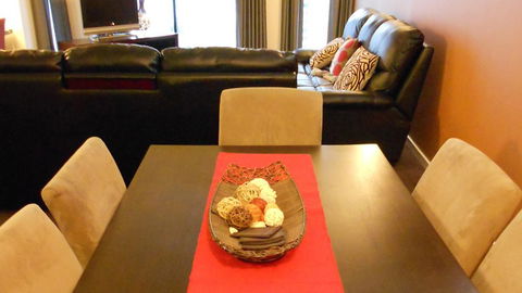 BEST WESTERN Riverside Apartments - Accommodation NSW 1