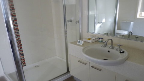 BEST WESTERN Wyndhamere Motel - Accommodation NSW 2