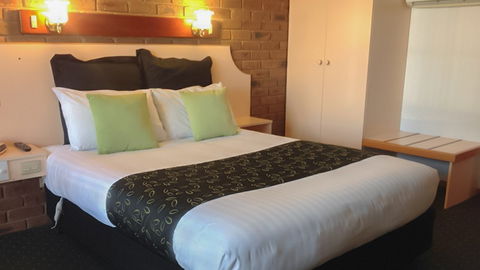 BEST WESTERN Travellers Rest Motor Inn - Accommodation NSW 2