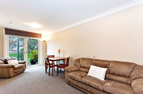 BEST WESTERN Tudor Motor Inn - Accommodation NSW 11