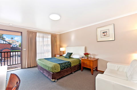 BEST WESTERN Tudor Motor Inn - Accommodation NSW 17