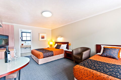BEST WESTERN Tudor Motor Inn - Accommodation NSW 22