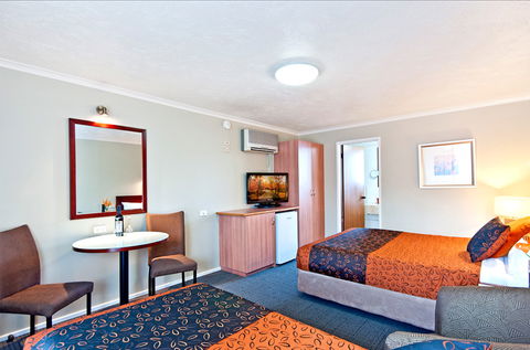 BEST WESTERN Tudor Motor Inn - Accommodation NSW 23