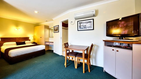 Stagecoach Motel - Accommodation NSW 3