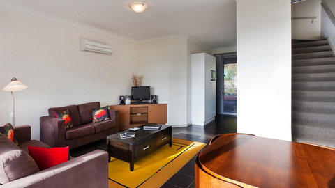 Best Western Torbay Sea View Holiday Apartments - Accommodation NSW 0