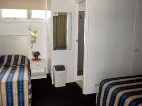 Tally Ho Motor Inn - Accommodation NSW 6