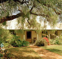 Rock of Ages Cottage Bed and Breakfast - Accommodation NSW