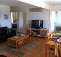 Azure Beach House - Accommodation NSW