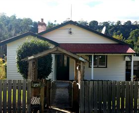Brothers Town Cottage - Accommodation NSW 0
