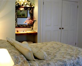 Addlestone House Bed & Breakfast - Accommodation NSW 0