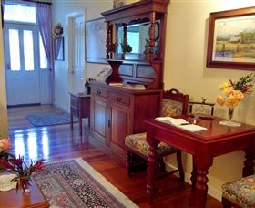 Addlestone House Bed & Breakfast - Accommodation NSW 4