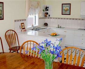 Addlestone House Bed & Breakfast - Accommodation NSW 3