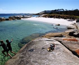 Sawyers Bay Shacks - Accommodation NSW 2