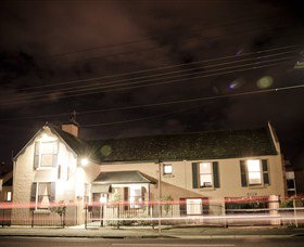 Mews Motel - The - Accommodation NSW 4