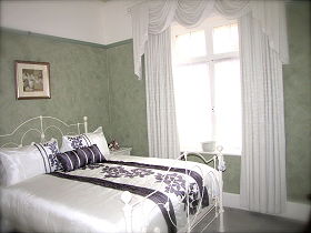 Crescentfield Cottage - Accommodation NSW 1