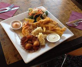 Riviera Hotel - Accommodation NSW 1